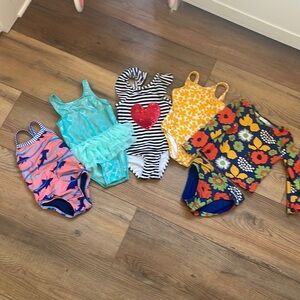 Bathing Suit Bundle 😎